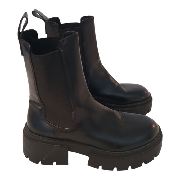 NEW H&M Chelsea Boots Womens Size 8.5 Black Lug Sole Chunky Platform Pull On - Picture 1 of 10